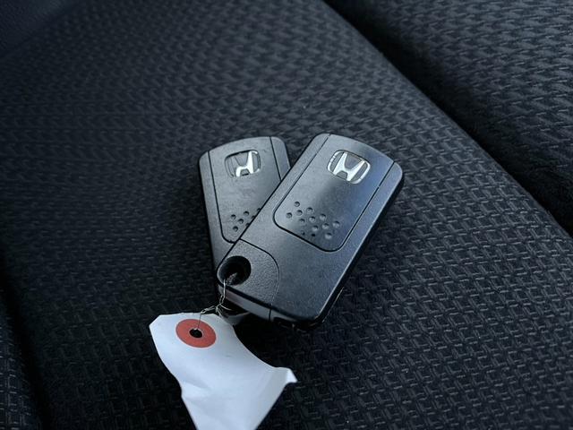 ステップワゴンスパーダ Z クールスピリット ETC バックカメラ ナビ TV オートクルーズコントロール 両側電動スライドドア オートライト HID スマートキー アイドリングストップ 3列シート CVT アルミホイール CD USB(9枚目)