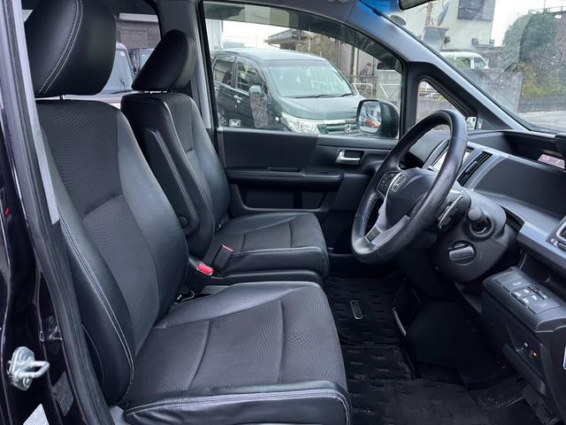 ステップワゴンスパーダ Z クールスピリット ETC バックカメラ ナビ TV オートクルーズコントロール 両側電動スライドドア オートライト HID スマートキー アイドリングストップ 3列シート CVT アルミホイール CD USB(23枚目)