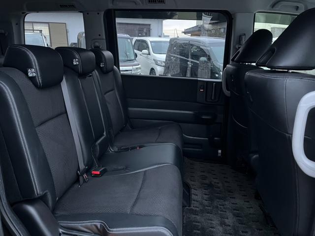 ステップワゴンスパーダ Z クールスピリット ETC バックカメラ ナビ TV オートクルーズコントロール 両側電動スライドドア オートライト HID スマートキー アイドリングストップ 3列シート CVT アルミホイール CD USB(24枚目)