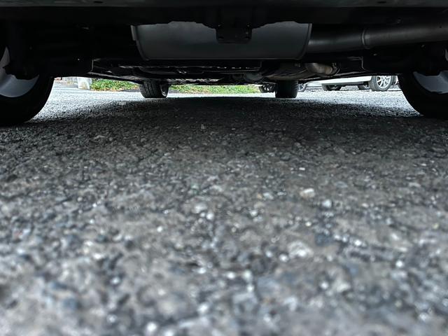 ステップワゴンスパーダ Z クールスピリット ETC バックカメラ ナビ TV オートクルーズコントロール 両側電動スライドドア オートライト HID スマートキー アイドリングストップ 3列シート CVT アルミホイール CD USB(32枚目)