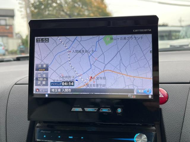 ナビ付き♪旅行やドライブも楽しいひと時！初めての道でも迷うことなくエスコートしてくれます。