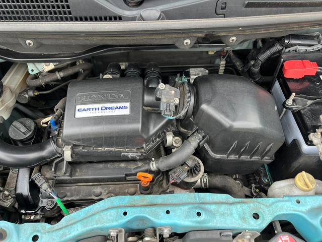 N-BOX G 4WD 両側スライドドア スマートキー アイドリングストップ ベンチシート CVT 盗難防止システム ABS ESC CD USB ミュージックプレイヤー接続可 衝突安全ボディ エアコン(21枚目)