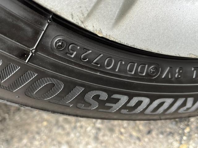 N-BOX G 4WD 両側スライドドア スマートキー アイドリングストップ ベンチシート CVT 盗難防止システム ABS ESC CD USB ミュージックプレイヤー接続可 衝突安全ボディ エアコン(22枚目)