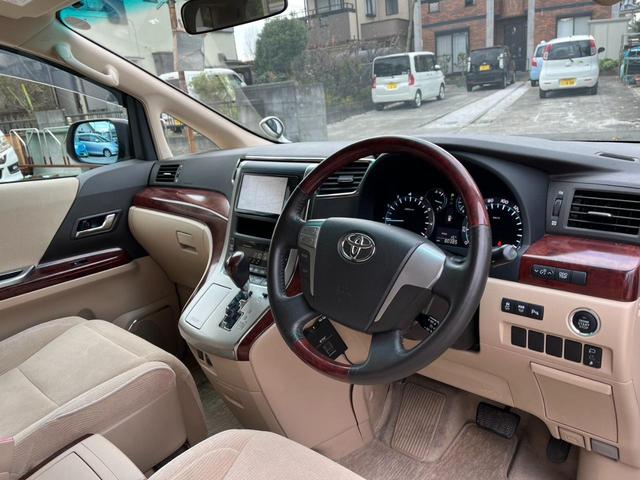 運転者にとっては日々使用することとなる運転席です。運転席が快適だと運転に集中することができますね。