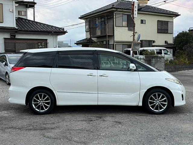 エスティマ 2.4アエラス 20thアニバーサリーエディション 4WD バックカメラ ナビ TV クリアランスソナー オートクルーズコントロール 両側電動スライドドア HID スマートキー 電動格納ミラー 3列シート オットマン CVT アルミホイール CD(14枚目)