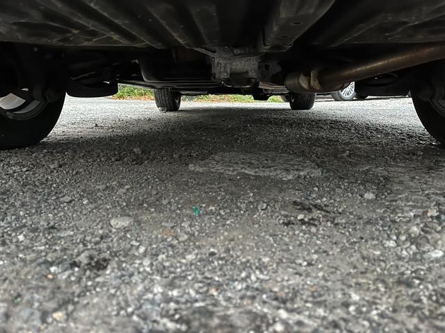 エスティマ 2.4アエラス 20thアニバーサリーエディション 4WD バックカメラ ナビ TV クリアランスソナー オートクルーズコントロール 両側電動スライドドア HID スマートキー 電動格納ミラー 3列シート オットマン CVT アルミホイール CD(23枚目)