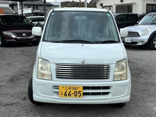 ご覧いただきありがとうございます♪気になったお車がありましたらお気軽にお電話をください♪