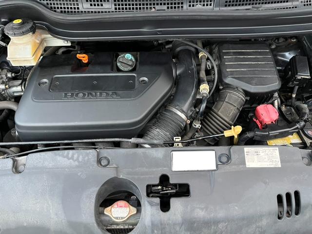 エリシオン ＨＤＤナビエディション　両側スライド・片側電動　オートライト　ＨＩＤ　キーレスエントリー　３列シート　ＡＴ　アルミホイール　盗難防止システム　衝突安全ボディ　ＡＢＳ　エアコン　パワーステアリング（20枚目）