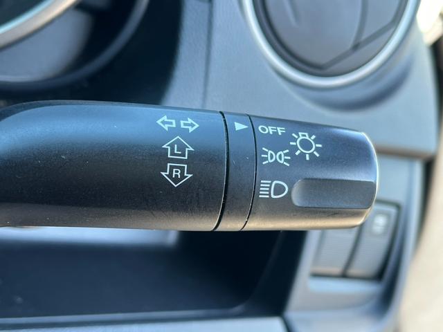 プレマシー 20C-スカイアクティブ バックカメラ ナビ TV 両側スライド・片側電動 キーレスエントリー アイドリングストップ 後席モニター 3列シート ウォークスルー AT CD USB Bluetooth 盗難防止システム(8枚目)