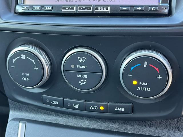 プレマシー 20C-スカイアクティブ バックカメラ ナビ TV 両側スライド・片側電動 キーレスエントリー アイドリングストップ 後席モニター 3列シート ウォークスルー AT CD USB Bluetooth 盗難防止システム(9枚目)