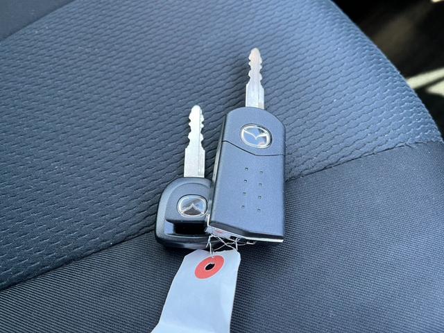 プレマシー 20C-スカイアクティブ バックカメラ ナビ TV 両側スライド・片側電動 キーレスエントリー アイドリングストップ 後席モニター 3列シート ウォークスルー AT CD USB Bluetooth 盗難防止システム(28枚目)