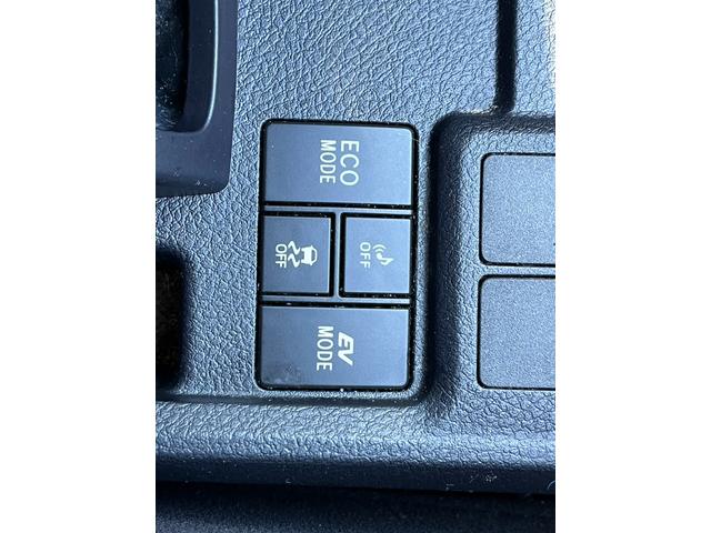 カローラフィールダー ハイブリッド ナビ TV キーレスエントリー アイドリングストップ 電動格納ミラー CVT 衝突安全ボディ ABS ESC CD USB ミュージックプレイヤー接続可 Bluetooth エアコン(7枚目)