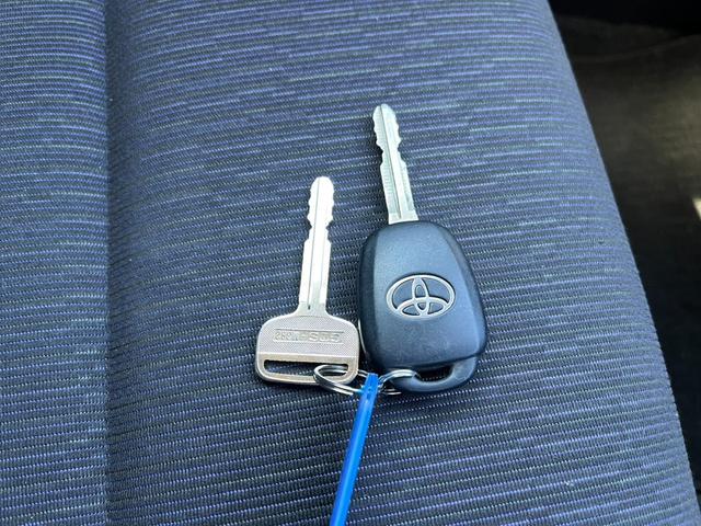 カローラフィールダー ハイブリッド ナビ TV キーレスエントリー アイドリングストップ 電動格納ミラー CVT 衝突安全ボディ ABS ESC CD USB ミュージックプレイヤー接続可 Bluetooth エアコン(25枚目)