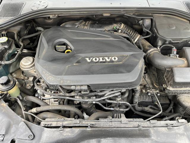 V60 T4 ナビ TV クリアランスソナー オートクルーズコントロール アルミホイール オートライト シートヒーター AT 盗難防止システム ABS CD USB ミュージックプレイヤー接続可(20枚目)