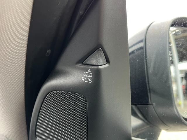 V60 T4 ナビ TV クリアランスソナー オートクルーズコントロール アルミホイール オートライト シートヒーター AT 盗難防止システム ABS CD USB ミュージックプレイヤー接続可(27枚目)