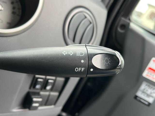AZワゴン RR-DI ナビ TV HID キーレスエントリー シートヒーター ベンチシート AT 盗難防止システム ABS CD USB アルミホイール 衝突安全ボディ エアコン パワーステアリング パワーウィンドウ(6枚目)