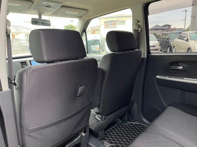 AZワゴン RR-DI ナビ TV HID キーレスエントリー シートヒーター ベンチシート AT 盗難防止システム ABS CD USB アルミホイール 衝突安全ボディ エアコン パワーステアリング パワーウィンドウ(9枚目)