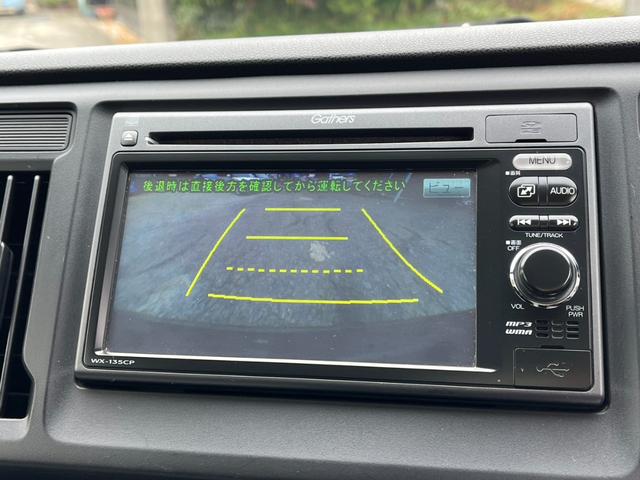 N-WGNカスタム G 4WD バックカメラ TV オートライト HID スマートキー アイドリングストップ ベンチシート CVT 盗難防止システム ABS ESC CD USB アルミホイール 衝突安全ボディ エアコン(3枚目)