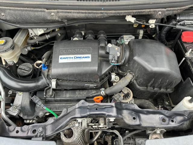 N-WGNカスタム G 4WD バックカメラ TV オートライト HID スマートキー アイドリングストップ ベンチシート CVT 盗難防止システム ABS ESC CD USB アルミホイール 衝突安全ボディ エアコン(20枚目)