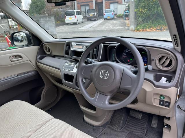 Ｎ－ＯＮＥ Ｇ　４ＷＤ　スマートキー　アイドリングストップ　ベンチシート　ＣＶＴ　盗難防止システム　ＡＢＳ　ＥＳＣ　ＣＤ　ミュージックプレイヤー接続可　衝突安全ボディ　エアコン　パワーステアリング（2枚目）