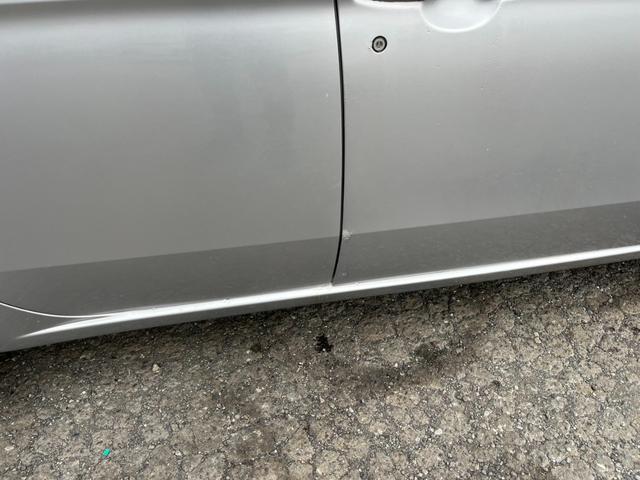 Ｎ－ＯＮＥ Ｇ　４ＷＤ　スマートキー　アイドリングストップ　ベンチシート　ＣＶＴ　盗難防止システム　ＡＢＳ　ＥＳＣ　ＣＤ　ミュージックプレイヤー接続可　衝突安全ボディ　エアコン　パワーステアリング（21枚目）