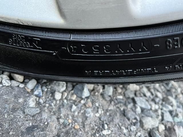 アテンザワゴン XD ETC バックカメラ ナビ TV クリアランスソナー オートクルーズコントロール アルミホイール オートライト スマートキー アイドリングストップ AT 盗難防止システム 衝突安全ボディ ルーフレール(23枚目)