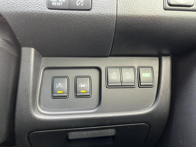 セレナ ハイウェイスター　Ｖセレ＋セーフティ　ＳＨＶ　Ａセフ　全周囲カメラ　ナビ　ＴＶ　クリアランスソナー　オートクルーズコントロール　レーンアシスト　衝突被害軽減システム　両側電動スライドドア　オートライト　ＬＥＤヘッドランプ　スマートキー　電動格納ミラー（9枚目）