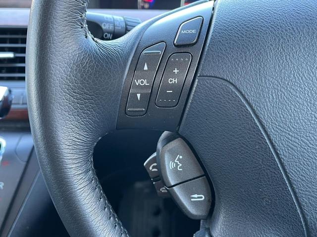 エリシオンプレステージ Ｓ　ＨＤＤナビスペシャルパッケージ　バックカメラ　ナビ　両側電動スライドドア　ＨＩＤ　キーレスエントリー　３列シート　ＡＴ　盗難防止システム　衝突安全ボディ　ＡＢＳ　エアコン　パワーステアリング　パワーウィンドウ（30枚目）