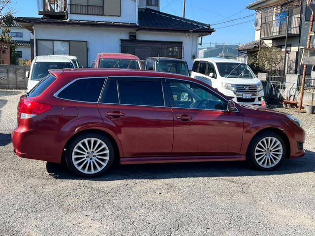 レガシィツーリングワゴン ２．５ＧＴ　Ｓパッケージ　４ＷＤ　バックカメラ　ナビ　アルミホイール　オートライト　ＨＩＤ　パワーシート　スマートキー　ＡＴ　盗難防止システム　衝突安全ボディ　ＡＢＳ　ＥＳＣ　ＣＤ　ＤＶＤ再生　エアコン（13枚目）
