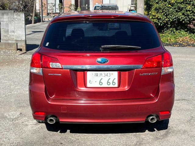 レガシィツーリングワゴン ２．５ＧＴ　Ｓパッケージ　４ＷＤ　バックカメラ　ナビ　アルミホイール　オートライト　ＨＩＤ　パワーシート　スマートキー　ＡＴ　盗難防止システム　衝突安全ボディ　ＡＢＳ　ＥＳＣ　ＣＤ　ＤＶＤ再生　エアコン（15枚目）