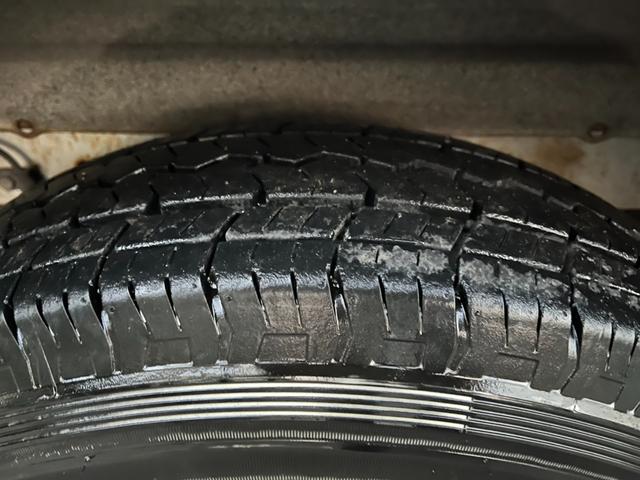 バネットバン ＣＤ　４ＷＤ　スライドドア　ＭＴ　エアコン　運転席エアバッグ（20枚目）