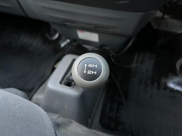 バネットバン ＤＸ　４ＷＤ　スライドドア　ＣＶＴ　エアコン　運転席エアバッグ　助手席エアバッグ（4枚目）