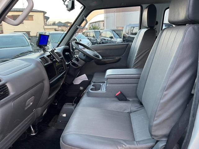 バネットバン ＤＸ　４ＷＤ　スライドドア　ＣＶＴ　エアコン　運転席エアバッグ　助手席エアバッグ（8枚目）