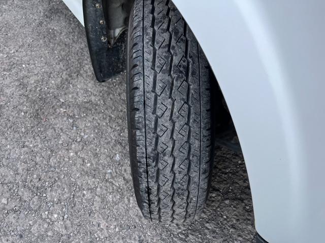 バネットバン ＤＸ　４ＷＤ　スライドドア　ＣＶＴ　エアコン　運転席エアバッグ　助手席エアバッグ（20枚目）