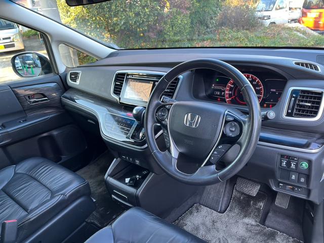 オデッセイ アブソルート・ＥＸ　ＥＴＣ　全周囲カメラ　ナビ　ＴＶ　オートクルーズコントロール　衝突被害軽減システム　両側電動スライドドア　オートライト　ＬＥＤヘッドランプ　スマートキー　アイドリングストップ（2枚目）