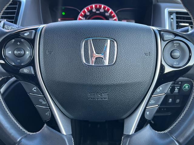 オデッセイ アブソルート・ＥＸ　ＥＴＣ　全周囲カメラ　ナビ　ＴＶ　オートクルーズコントロール　衝突被害軽減システム　両側電動スライドドア　オートライト　ＬＥＤヘッドランプ　スマートキー　アイドリングストップ（8枚目）