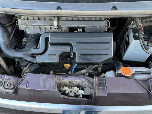 ムーヴ カスタム　Ｘ　ＨＩＤ　スマートキー　ベンチシート　ＣＶＴ　盗難防止システム　ＡＢＳ　ＣＤ　アルミホイール　衝突安全ボディ　エアコン　パワーステアリング　パワーウィンドウ（19枚目）