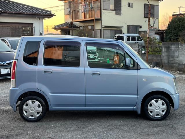 ワゴンＲ ＦＴ　キーレスエントリー　ベンチシート　ＡＴ　盗難防止システム　ＡＢＳ　ＣＤ　衝突安全ボディ　エアコン　パワーステアリング　パワーウィンドウ（14枚目）