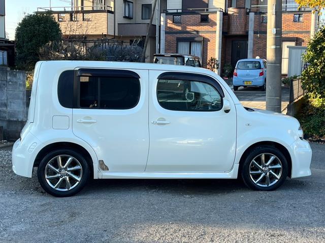 キューブ ライダー　ナビ　ＴＶ　スマートキー　電動格納ミラー　ベンチシート　ＣＶＴ　アルミホイール　ＣＤ　ＵＳＢ　ミュージックプレイヤー接続可　盗難防止システム　衝突安全ボディ　ＡＢＳ　エアコン　パワーステアリング（14枚目）