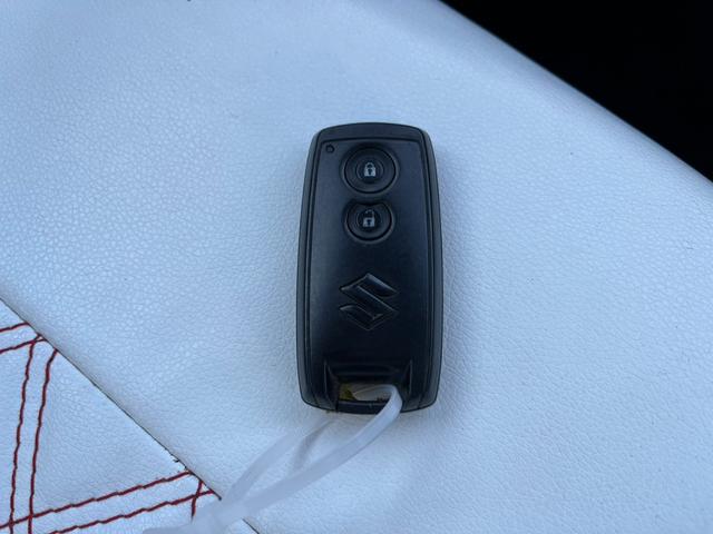 ワゴンＲ ＦＴ－Ｓリミテッド　バックカメラ　ナビ　ＴＶ　スマートキー　シートヒーター　ベンチシート　ＡＴ　盗難防止システム　ＡＢＳ　ＣＤ　ＵＳＢ　Ｂｌｕｅｔｏｏｔｈ　アルミホイール　衝突安全ボディ　エアコン　パワーステアリング（8枚目）