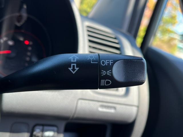 モビリオスパイク Ｗ　アクティブエディション　ナビ　ＴＶ　両側スライド・片側電動　キーレスエントリー　ベンチシート　ＣＶＴ　ＣＤ　ＵＳＢ　盗難防止システム　衝突安全ボディ　ＡＢＳ　エアコン　パワーステアリング　パワーウィンドウ（7枚目）