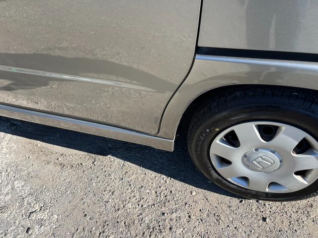 モビリオスパイク Ｗ　アクティブエディション　ナビ　ＴＶ　両側スライド・片側電動　キーレスエントリー　ベンチシート　ＣＶＴ　ＣＤ　ＵＳＢ　盗難防止システム　衝突安全ボディ　ＡＢＳ　エアコン　パワーステアリング　パワーウィンドウ（29枚目）