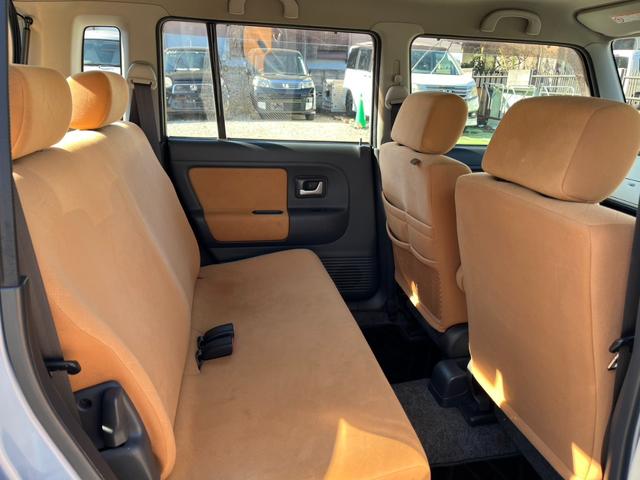 アルトラパン Ｘ２　キーレスエントリー　電動格納ミラー　ＡＴ　ＣＤ　ＭＤ　エアコン　パワーウィンドウ　運転席エアバッグ　助手席エアバッグ（8枚目）