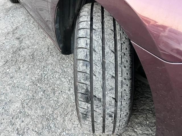 オデッセイ Ｍファインスピリット　オートライト　ＨＩＤ　キーレスエントリー　３列シート　ＣＶＴ　アルミホイール　ＣＤ　ＵＳＢ　ミュージックプレイヤー接続可　盗難防止システム　衝突安全ボディ　ＡＢＳ　エアコン　パワーステアリング（26枚目）