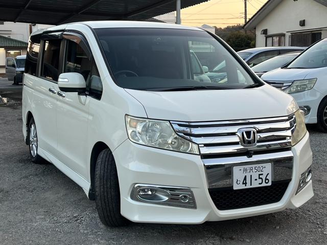 ステップワゴンスパーダ クールスピリット ETC 全周囲カメラ ナビ TV 両側電動スライドドア オートライト HID スマートキー 後席モニター 3列シート CVT アルミホイール CD USB(13枚目)