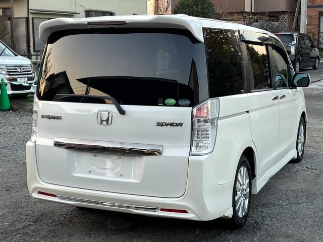 ステップワゴンスパーダ クールスピリット ETC 全周囲カメラ ナビ TV 両側電動スライドドア オートライト HID スマートキー 後席モニター 3列シート CVT アルミホイール CD USB(15枚目)