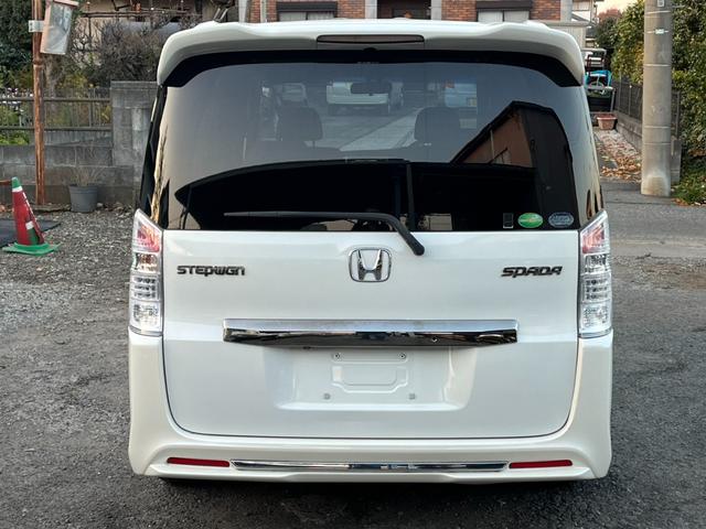 ステップワゴンスパーダ クールスピリット ETC 全周囲カメラ ナビ TV 両側電動スライドドア オートライト HID スマートキー 後席モニター 3列シート CVT アルミホイール CD USB(16枚目)