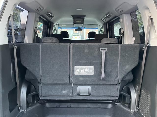 ステップワゴンスパーダ クールスピリット ETC 全周囲カメラ ナビ TV 両側電動スライドドア オートライト HID スマートキー 後席モニター 3列シート CVT アルミホイール CD USB(19枚目)