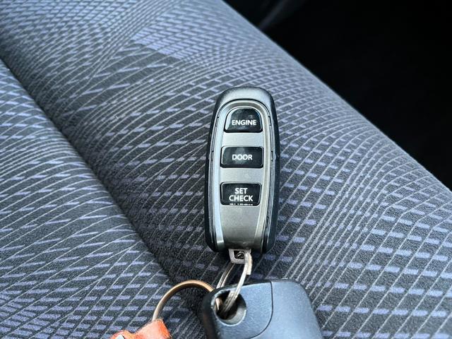 ステップワゴンスパーダ クールスピリット ETC 全周囲カメラ ナビ TV 両側電動スライドドア オートライト HID スマートキー 後席モニター 3列シート CVT アルミホイール CD USB(23枚目)