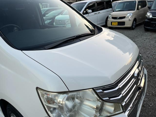 ステップワゴンスパーダ クールスピリット ETC 全周囲カメラ ナビ TV 両側電動スライドドア オートライト HID スマートキー 後席モニター 3列シート CVT アルミホイール CD USB(25枚目)